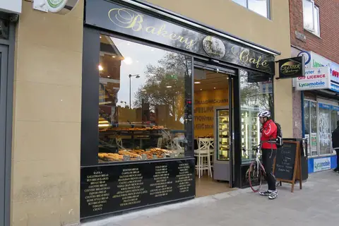 Coyan Bakery photo 2
